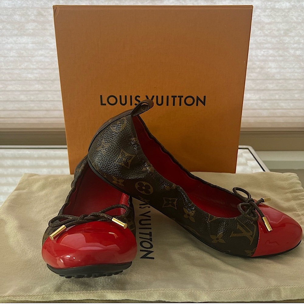 Louis Vuitton Ballet Flats